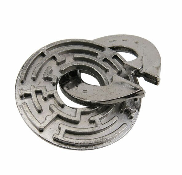 Diecast toy Classic Metal IQ Teaser Cast Puzzles Game Brain IQ Toys for Adults Children Kids Enlighten Toys