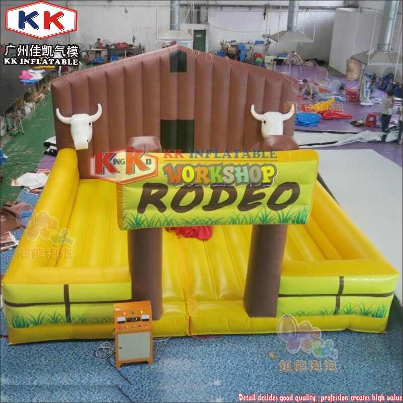 Amusement theme park inflatable sports games and events used fun equipment inflatable mechanical bull rodeo with mat for sale